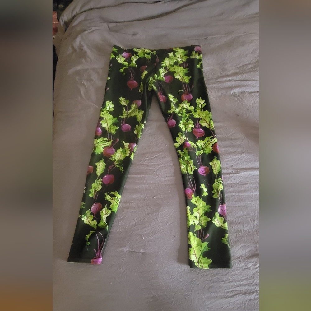 beet leggings